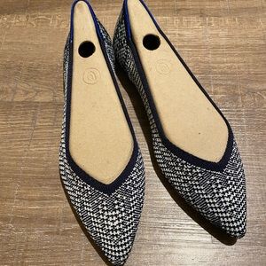 Navy Houndstooth Rothy’s